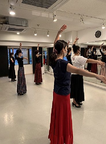 初心者からフラメンコを始めた人が多い