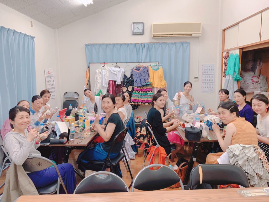 yy-flamencaの生徒さんもほとんどが舞踏経験ないフラメンコ初心者