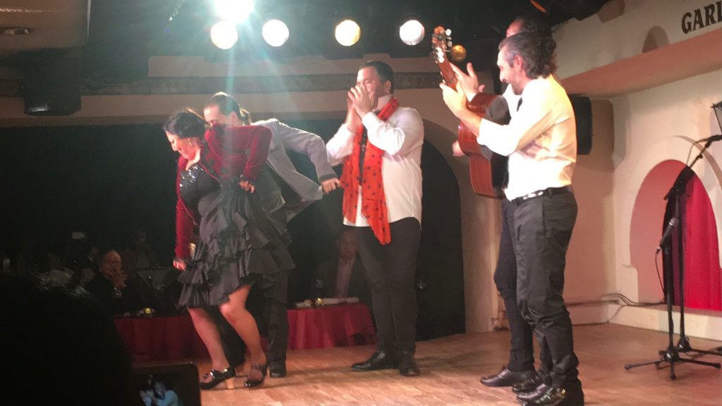 カンテ・フラメンコを学ぶ方法とは